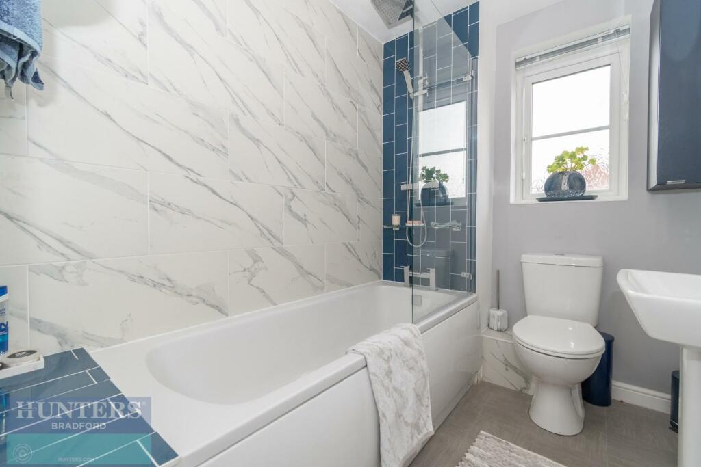 Additional image 10 of Tempest Square Tyersal Gate, Bradford, West Yorkshire, BD4 0FE