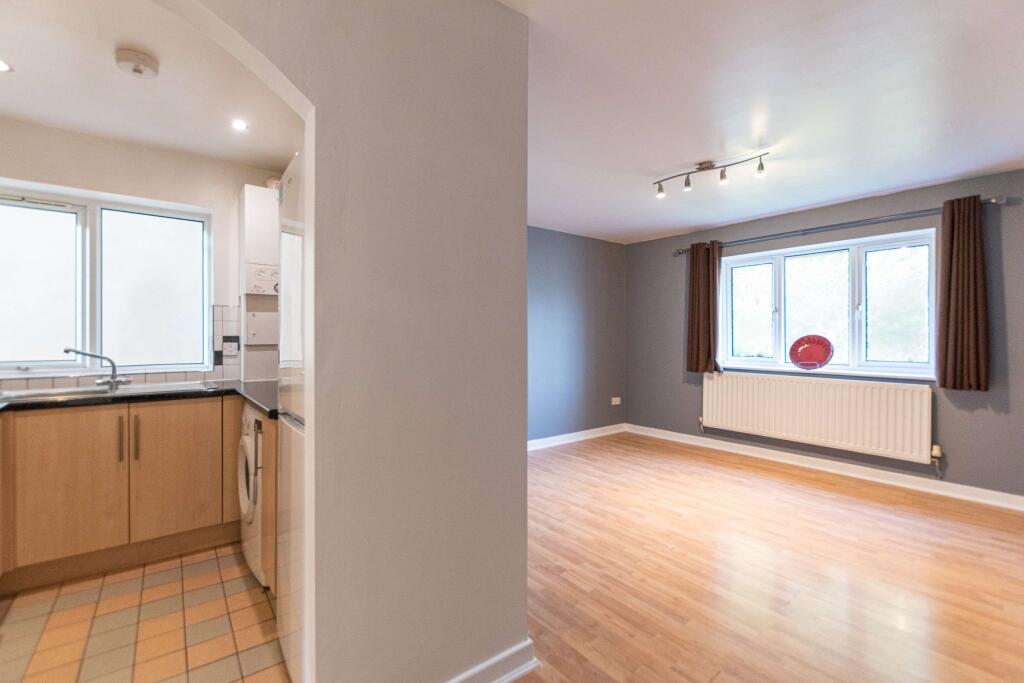 Additional image 5 of 3 Bowling Court