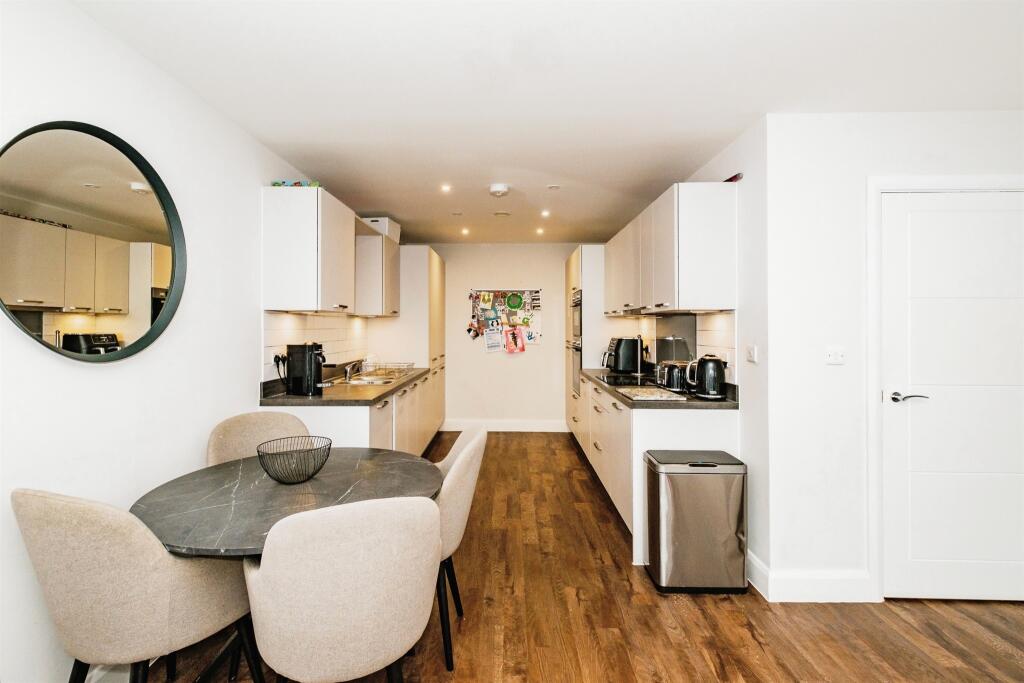 Additional image 6 of South Street, Lancing