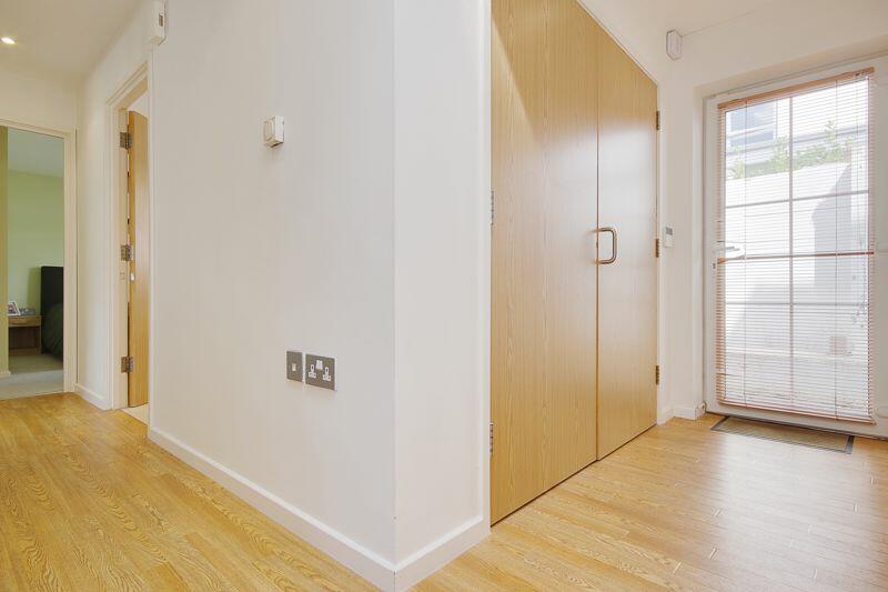 Additional image 14 of 'The Cottage', nr. Beach, Alum Chine, Share of Freehold