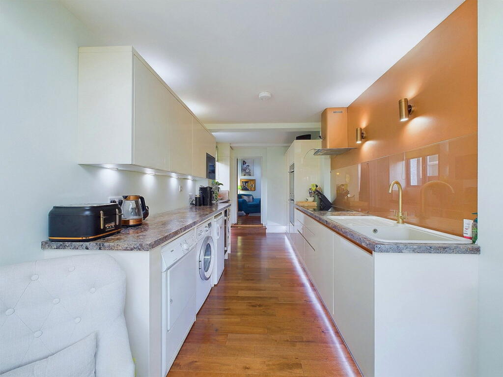 Additional image 4 of Reigate Road, Worthing, BN11