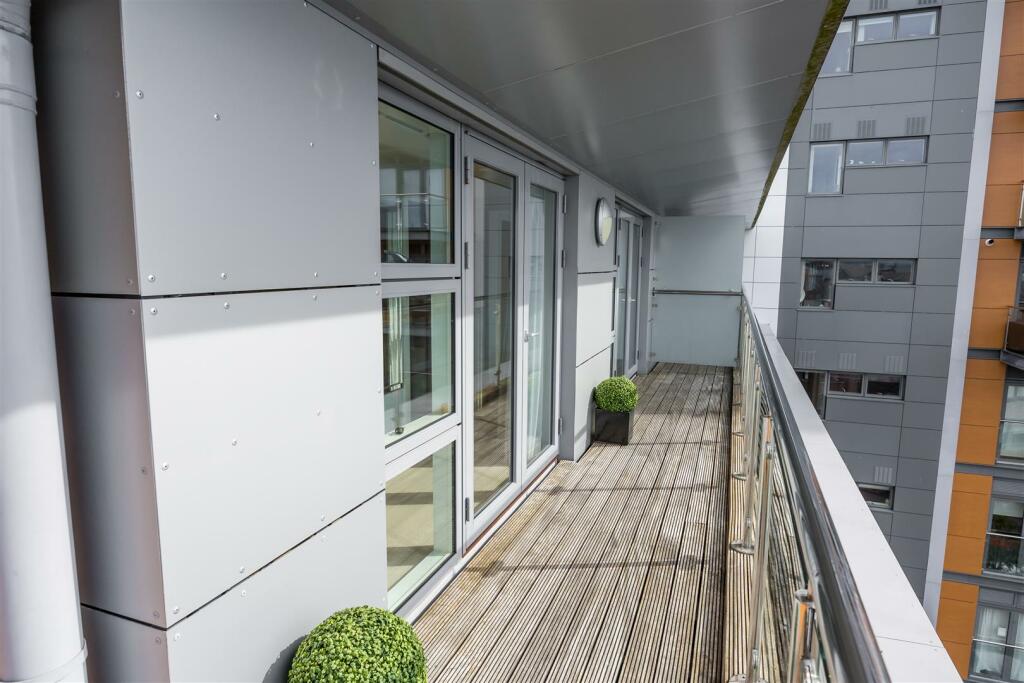 Additional image 18 of High Street, Poole