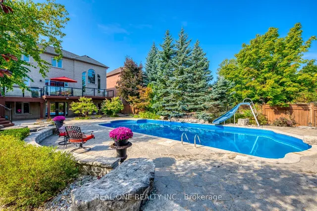 Additional image 36 of 1548 Pinery Cres