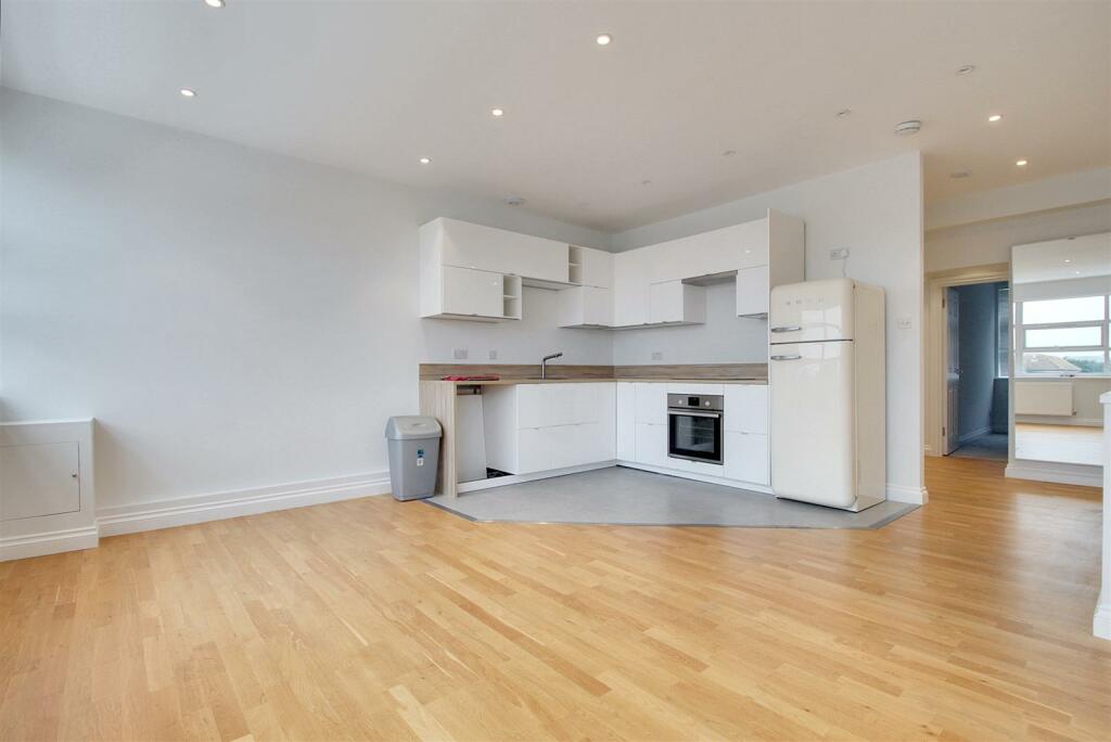 Additional image 14 of Harbour Way, Shoreham-By-Sea