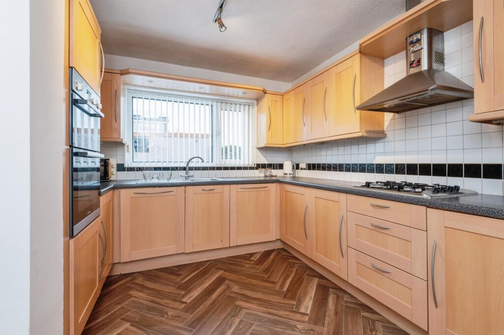 Additional image 5 of Cedar Drive, Wyke, Bradford