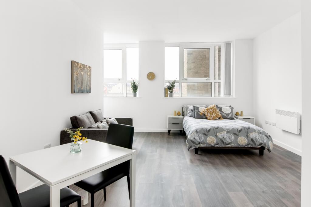 Additional image 12 of Card House, Bingley Road, Bradford, BD9 6FF