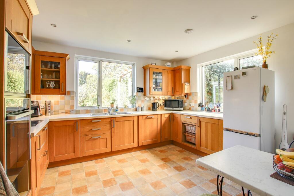 Additional image 18 of Hinton Wood Avenue, Highcliffe, Christchurch, BH23