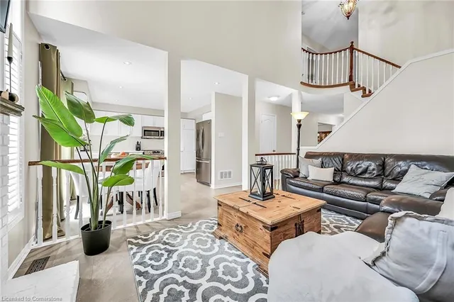 Additional image 19 of 200 Fellowes Cres