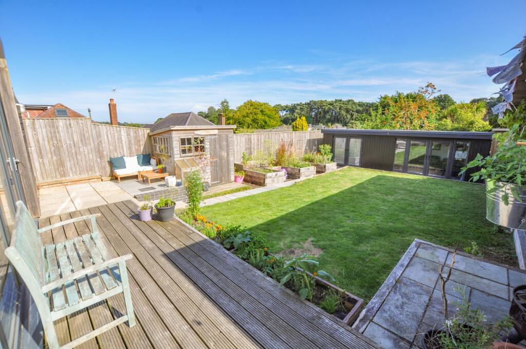 Additional image 19 of Insley Crescent, Broadstone, BH18