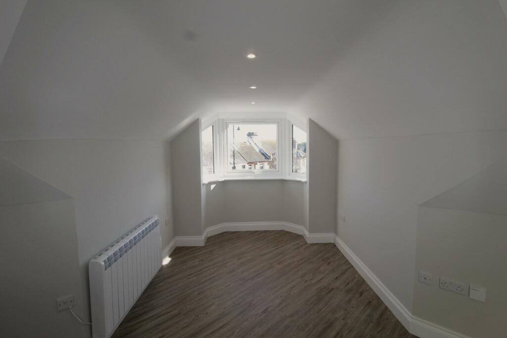 Additional image 12 of Bargates, Christchurch, BH23