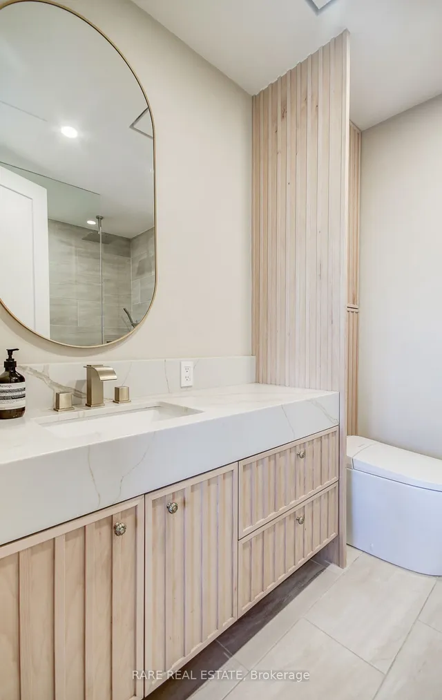 Additional image 24 of 1 Shaw St Unit 829