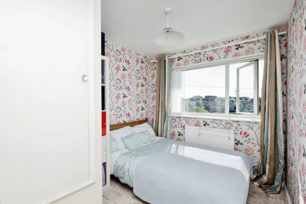 Additional image 16 of Buckle Close, Seaford