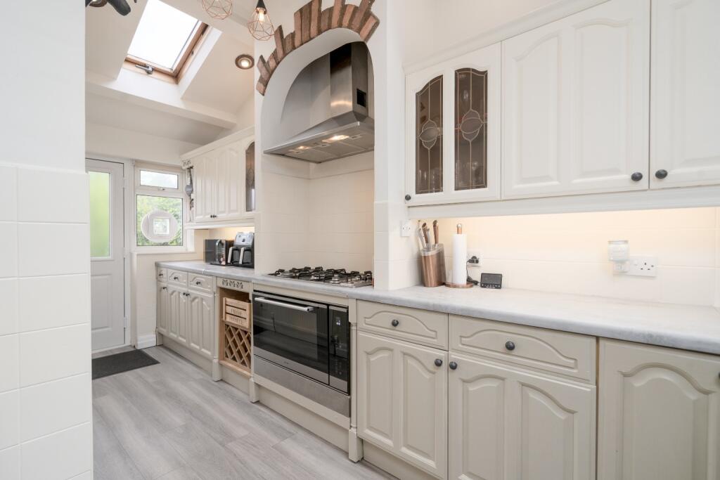 Additional image 6 of Spacious 5 Bed House with 2 Bathrooms On The Sought-After Heathfield Drive, Bolton