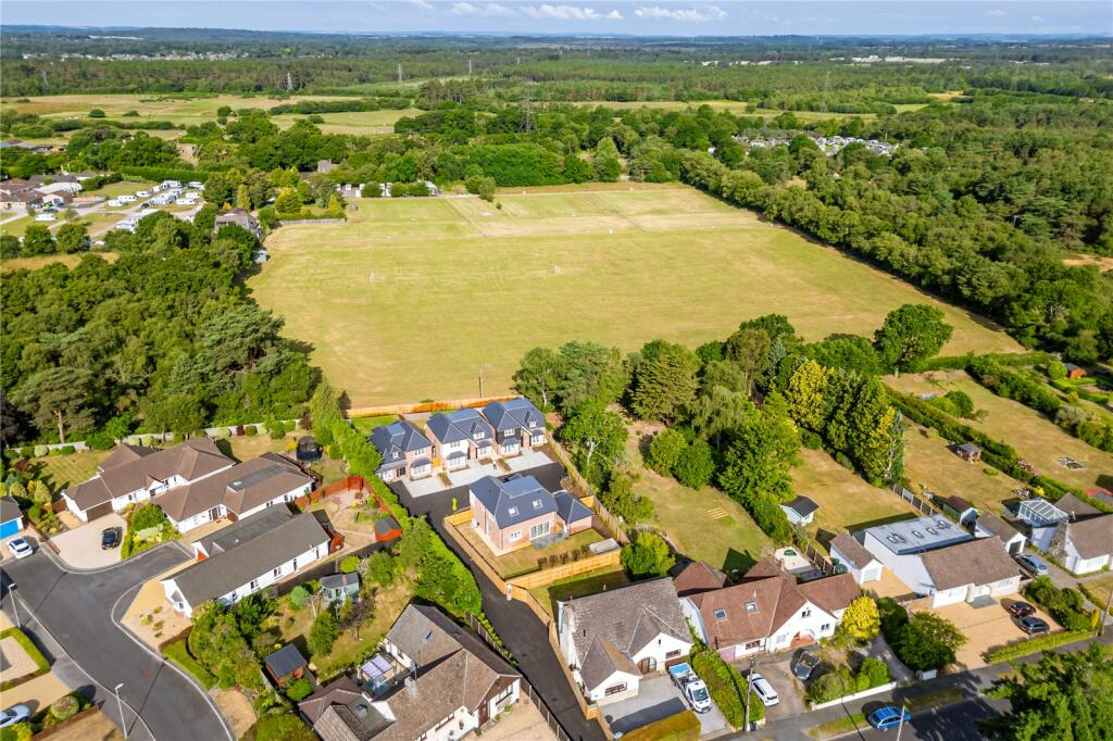 Additional image 18 of Oaks Drive, Ringwood, Hampshire, BH24
