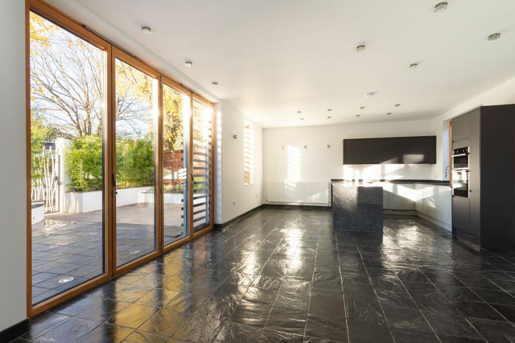 Additional image 35 of Blakers House, Brighton