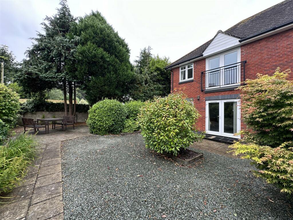 Additional image 4 of Stokewood Road, Bournemouth