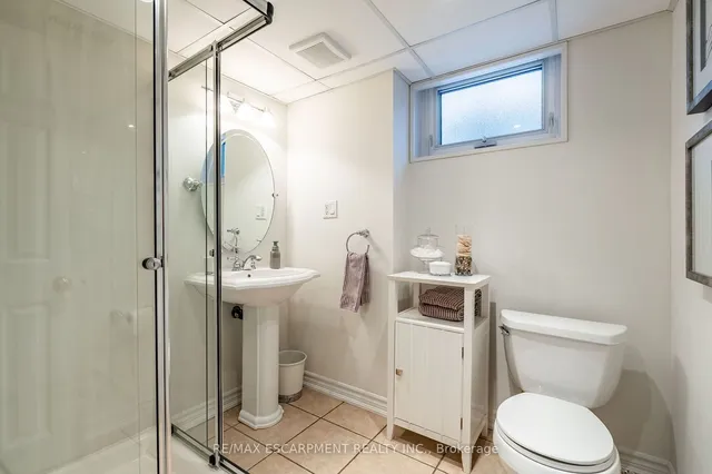 Additional image 30 of 3237 Woodward Ave