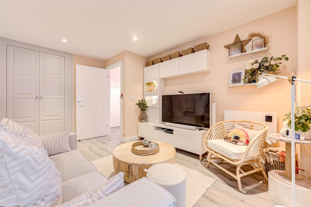 Additional image 7 of Romany Road, Worthing, West Sussex, BN13