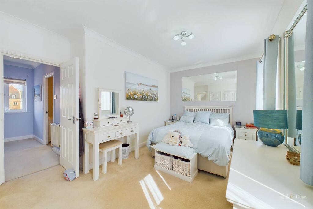 Additional image 24 of The Piazza, Sovereign Harbour