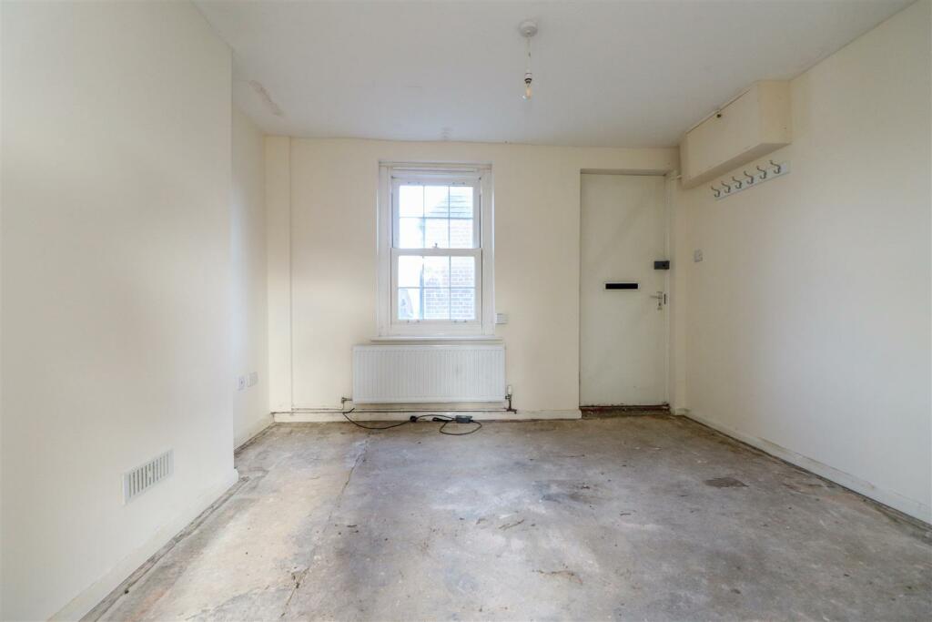 Additional image 4 of Charlton Street, Steyning