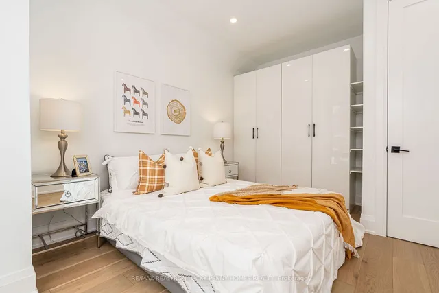 Additional image 30 of 447 Soudan Ave