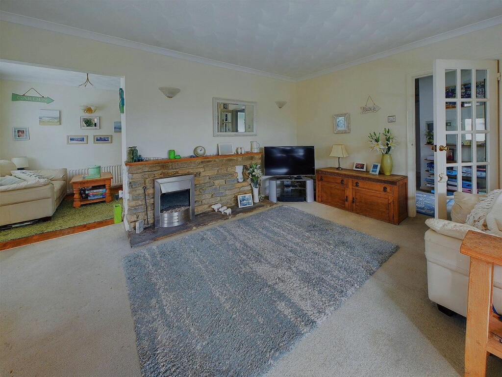 Additional image 4 of Shingle Road, Shoreham by Sea