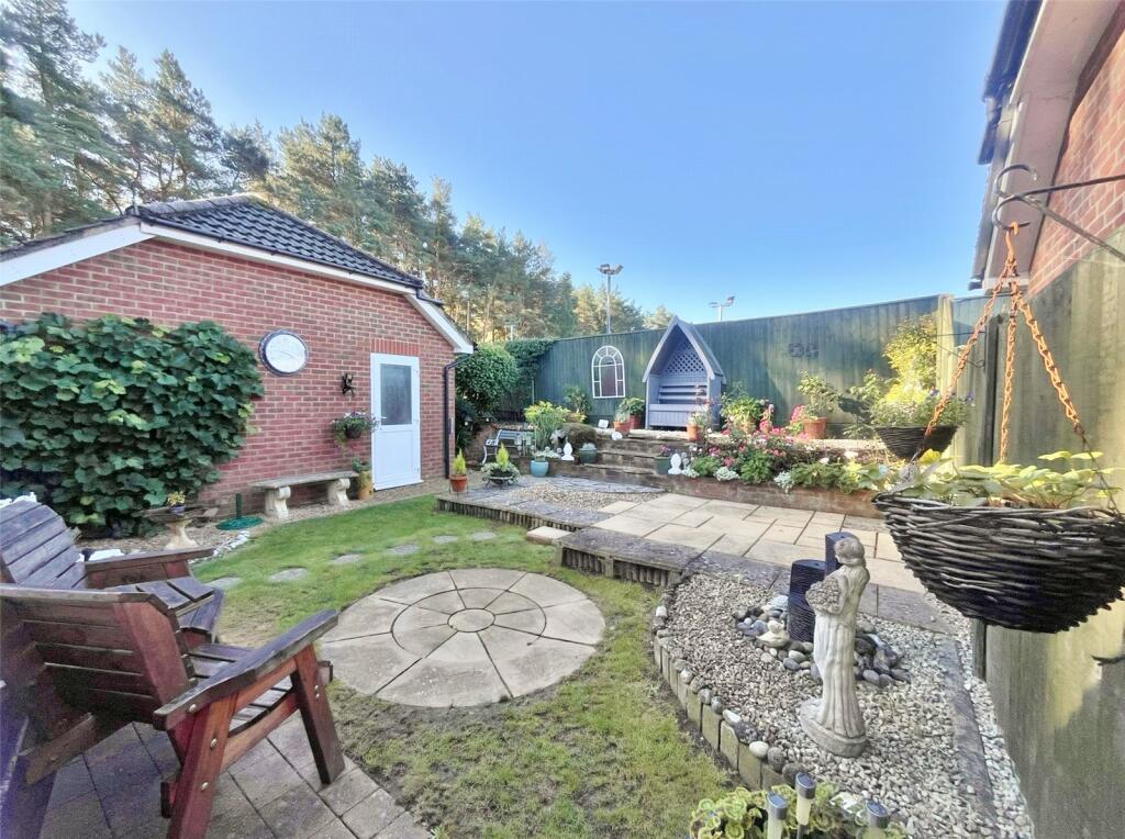 Additional image 2 of Virginia Close, Verwood, Dorset, BH31