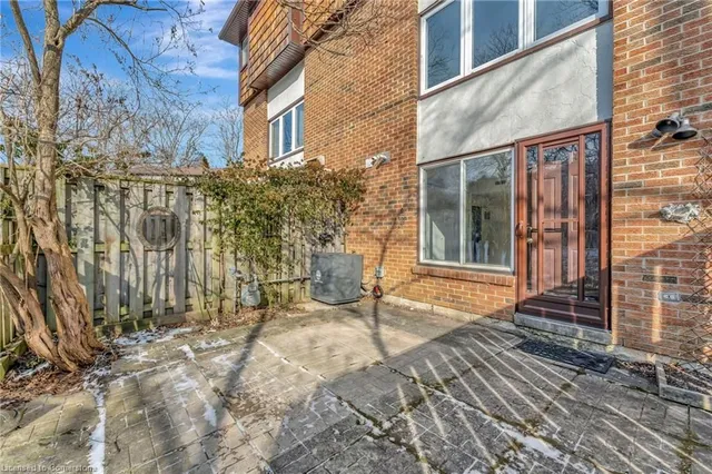 Additional image 28 of 22 Thistle Lane