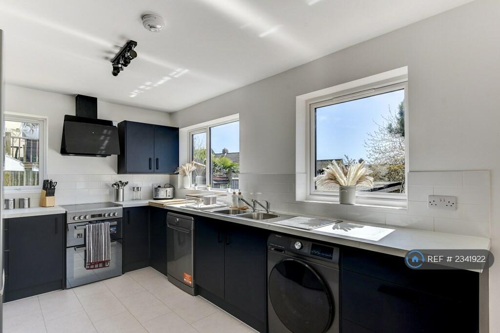 Additional image 12 of Saunders Hill, Brighton, BN1