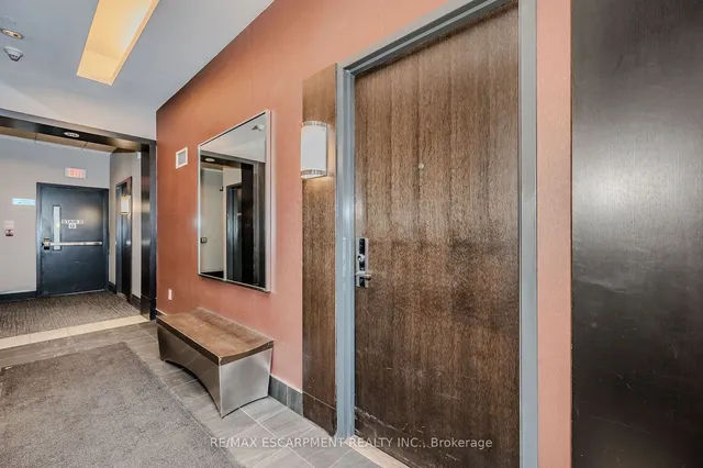 Additional image 2 of 1185 The Queensway Unit 112