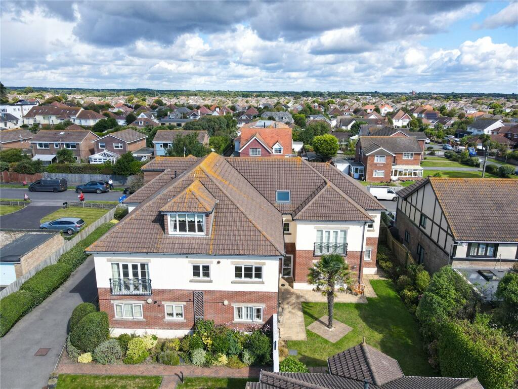 Additional image 12 of Brook House, 17 Barton Wood Road, Barton On Sea, New Milton, BH25