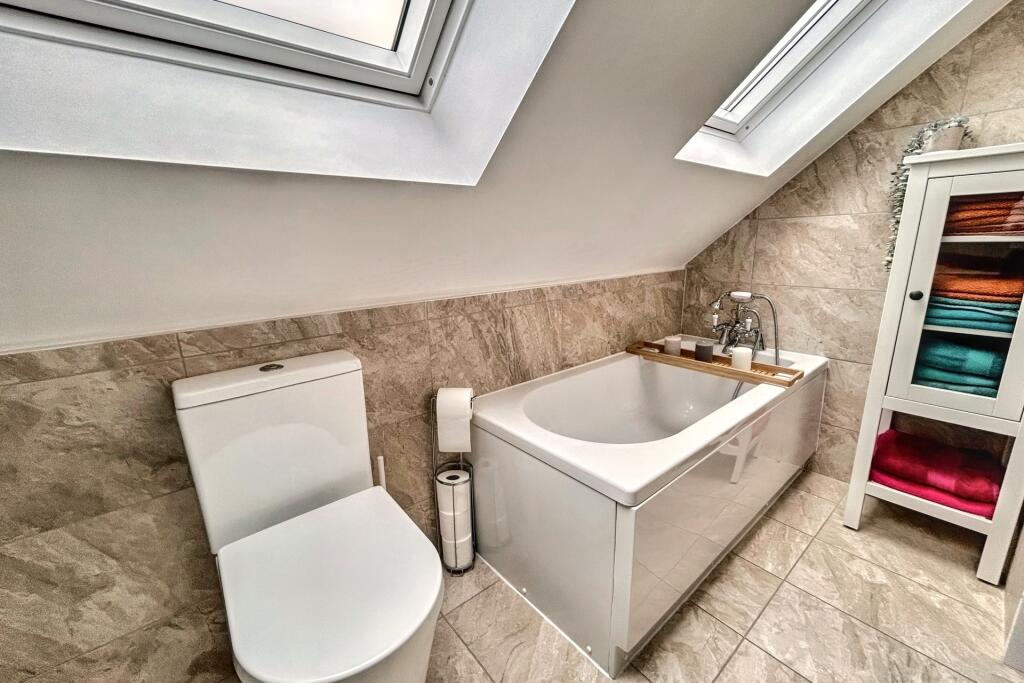 Additional image 3 of Parkstone