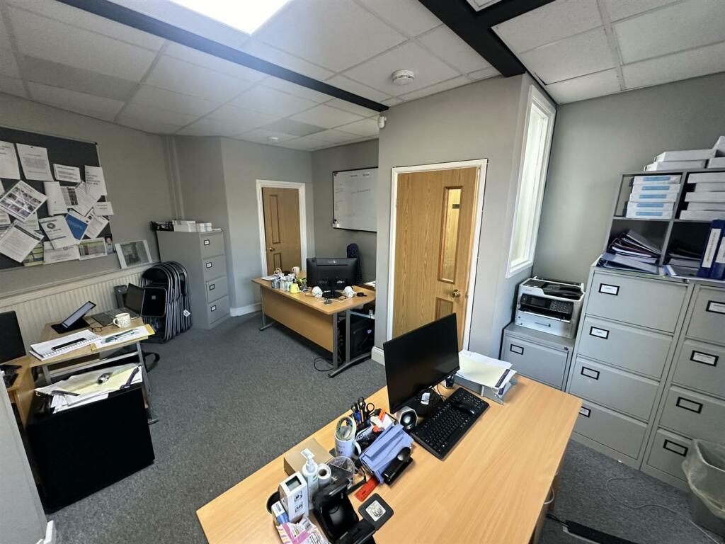 Additional image 3 of Victoria Road, Haworth