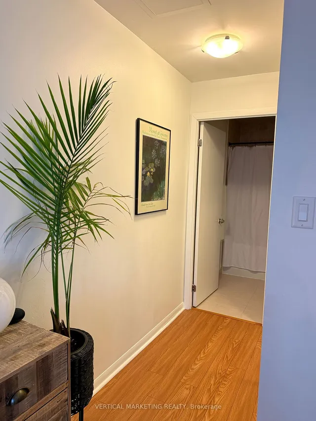 Additional image 8 of 38 Grenville St Unit 3101