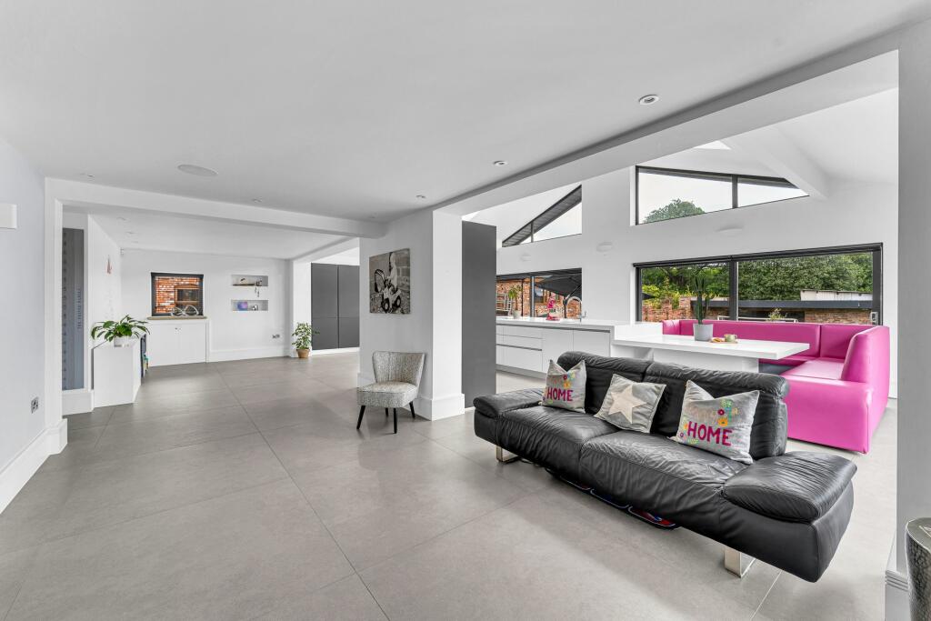 Additional image 25 of Experience luxury modern living at Oak Stables in Lostock. Built in 2015.