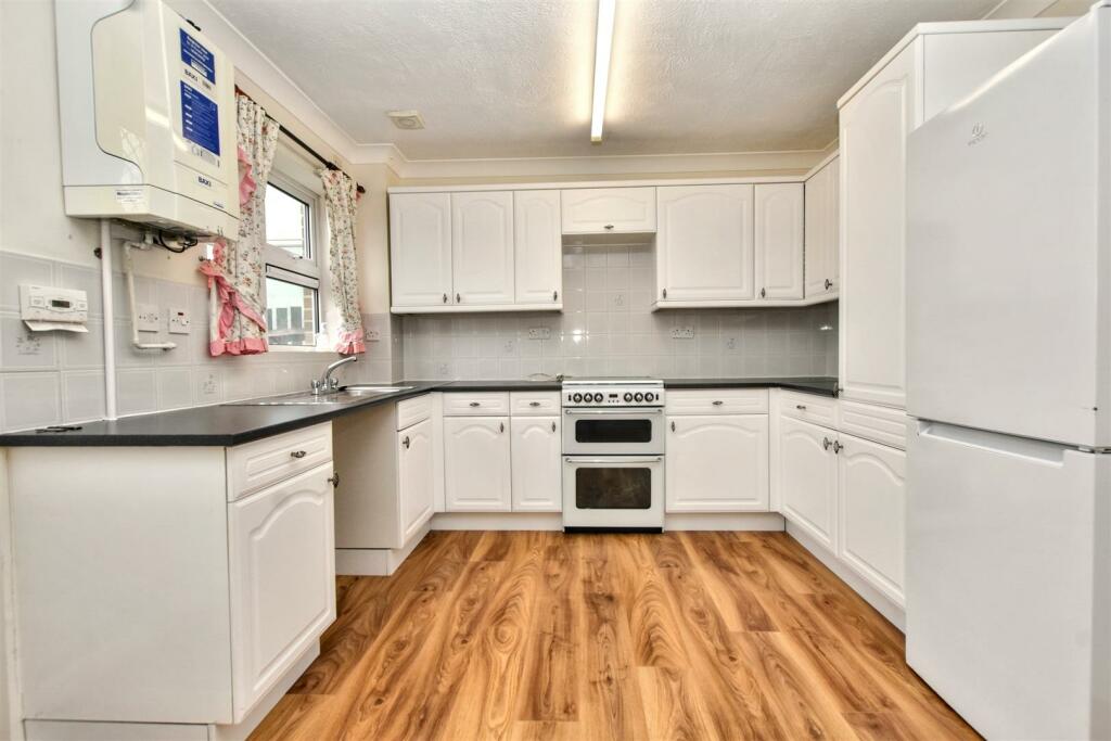 Additional image 3 of Collingwood Close, Eastbourne