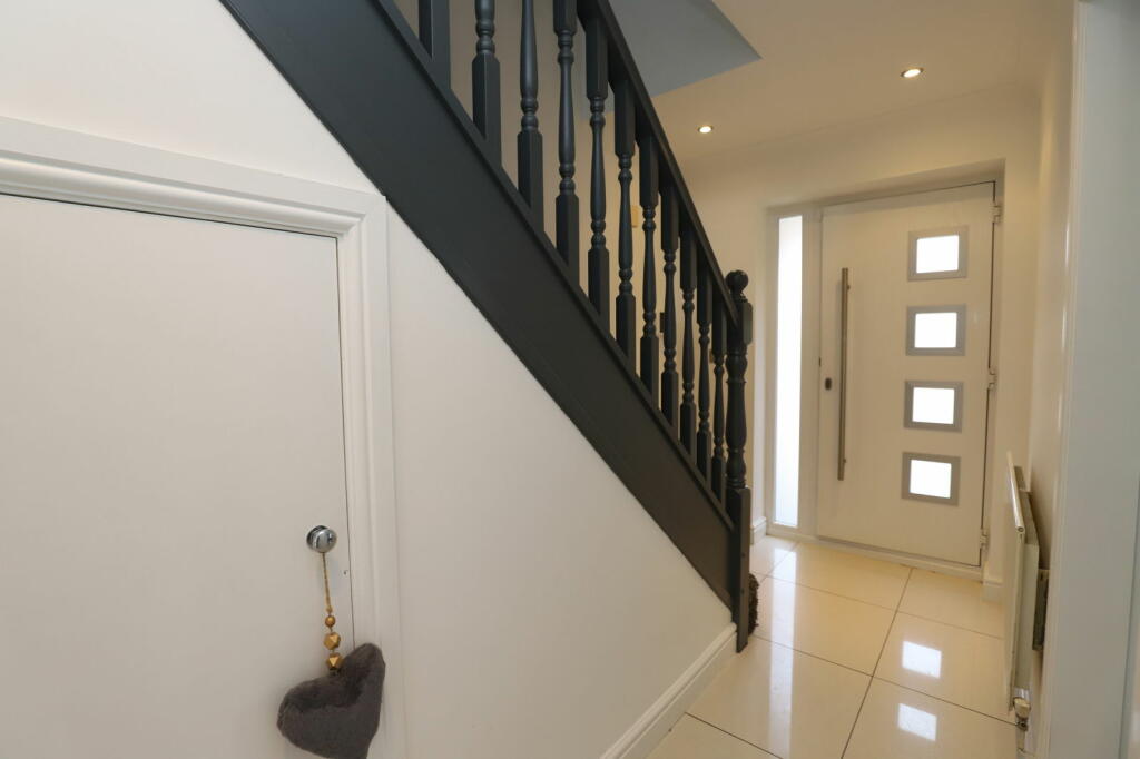 Additional image 19 of Willow Close, Bury