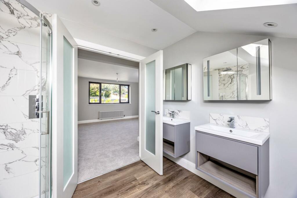 Additional image 18 of Warren Road, Brighton