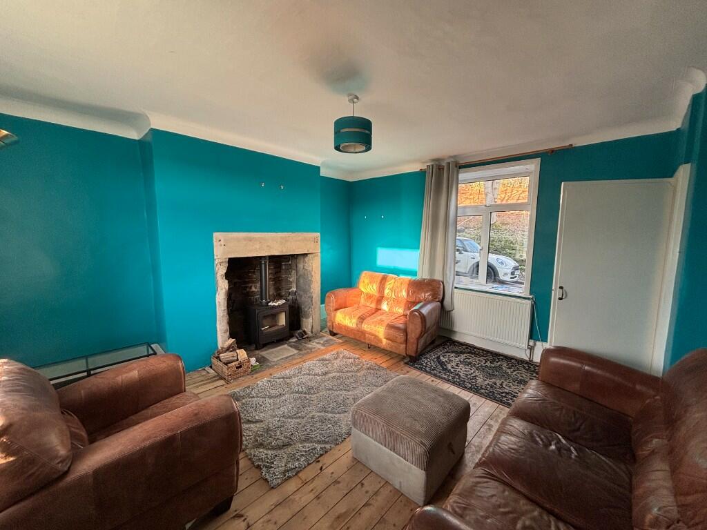 Additional image 3 of Moor Edge, BD16