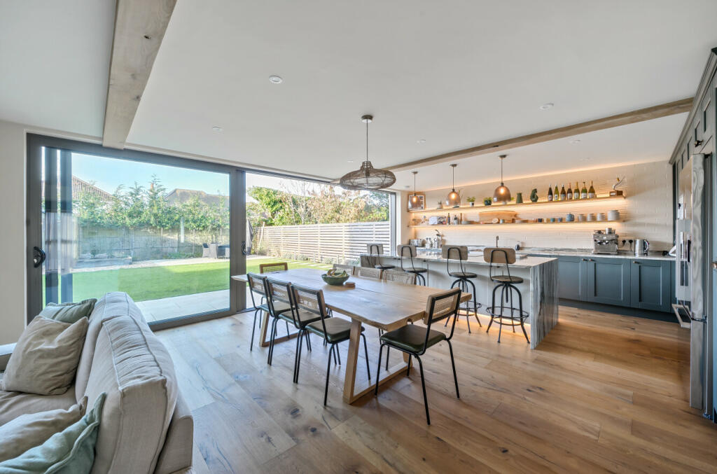 Additional image 4 of Hynesbury Road, Friars Cliff, Christchurch, BH23