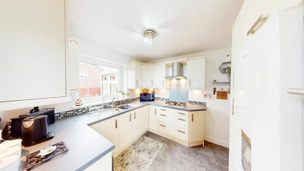 Additional image 10 of Marlbrook Drive, Westhoughton, BL5