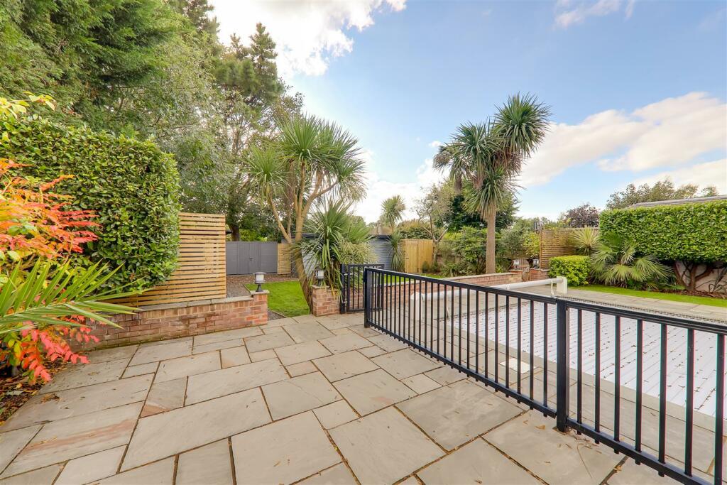 Additional image 25 of Hillside Avenue, Worthing