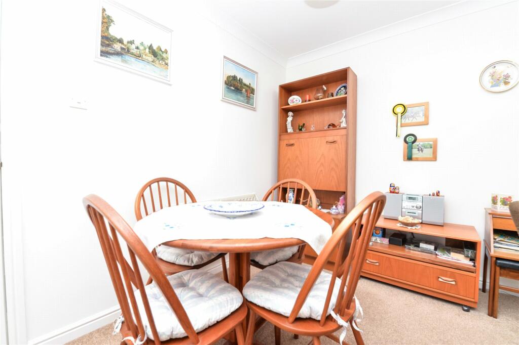 Additional image 17 of Ubsdell Close, New Milton, Hampshire, BH25