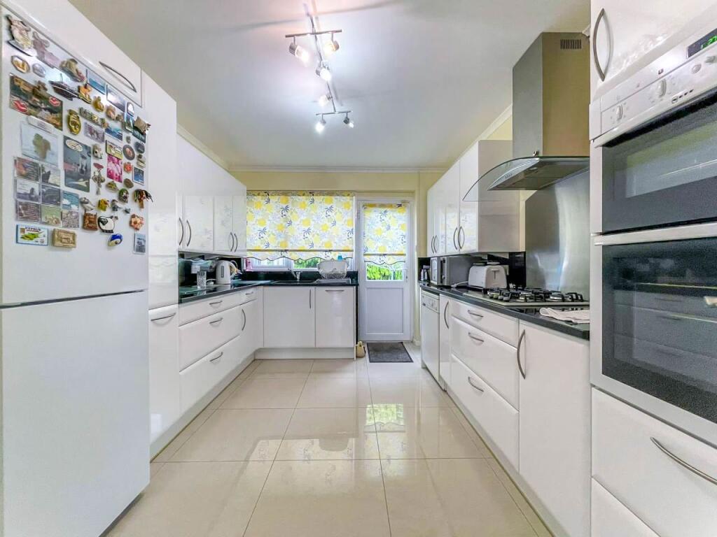 Additional image 9 of Cranemoor Avenue, Highcliffe, Dorset