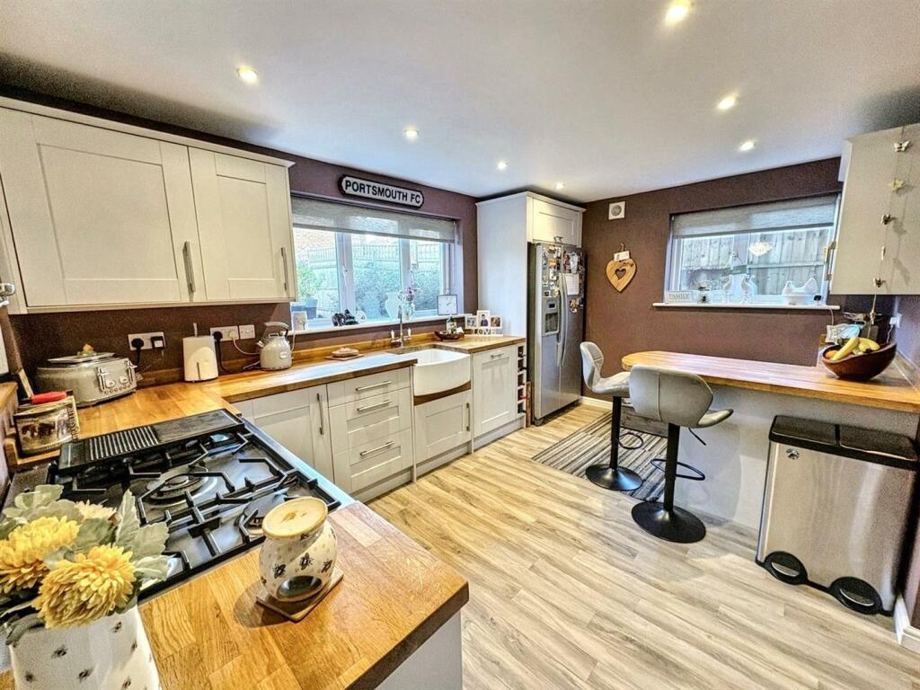 Additional image 7 of Tillingham Way, Stone Cross, Pevensey