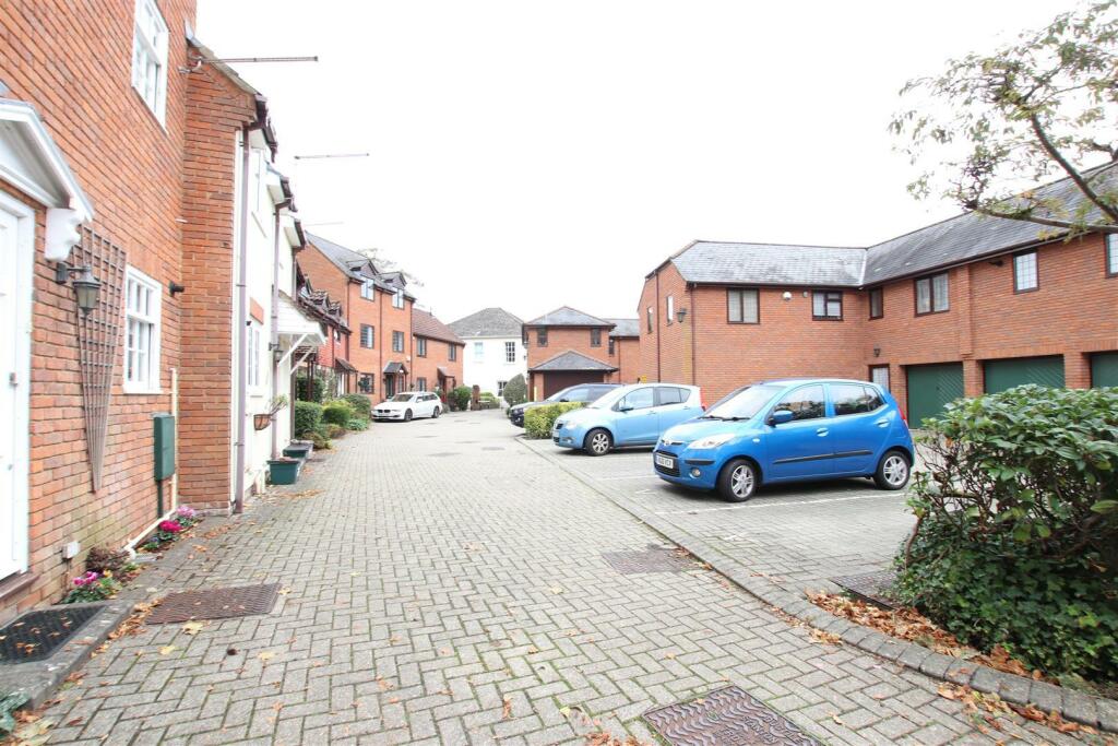 Additional image 9 of Millstream Close, Wimborne
