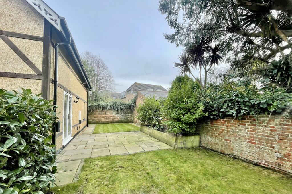 Additional image 3 of The Coach House, Wharncliffe Road, Bournemouth, BH5