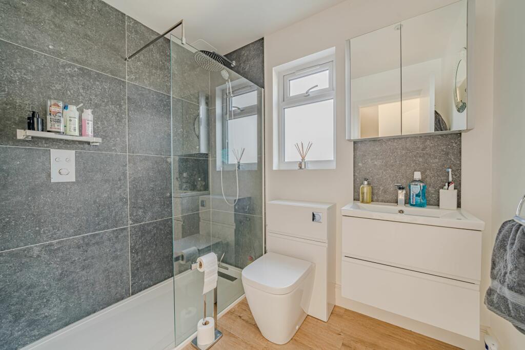 Additional image 28 of Burford Close, Christchurch, BH23