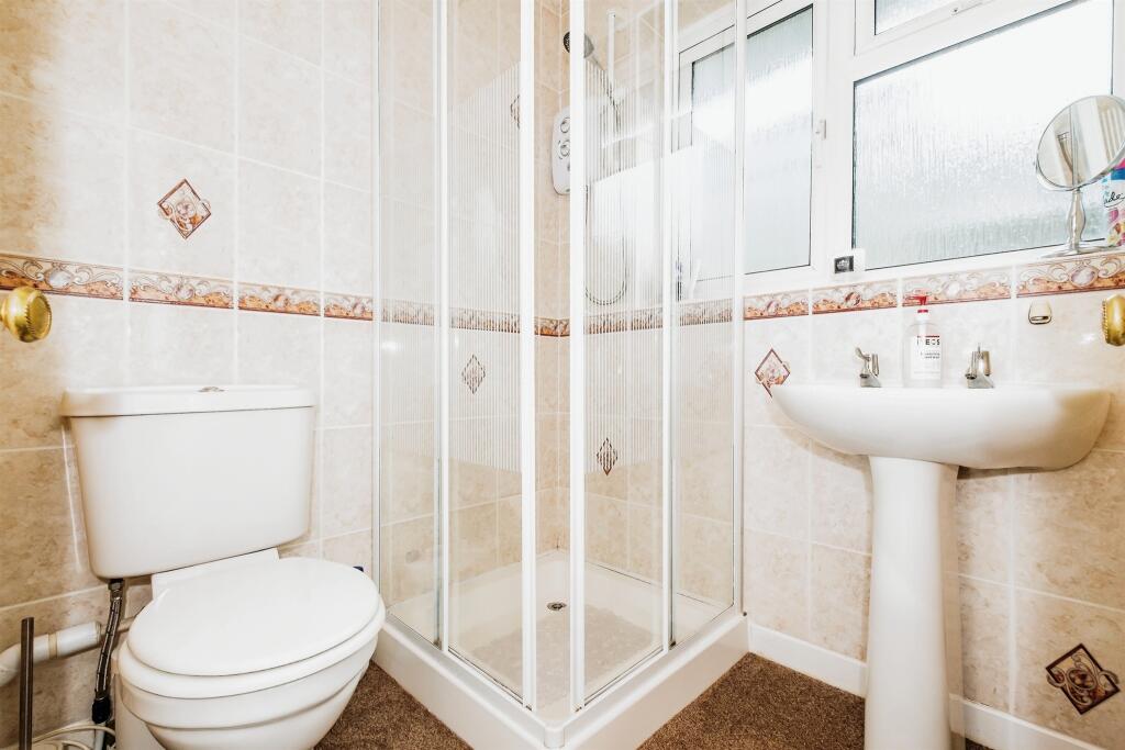 Additional image 11 of Fernhurst Drive, Goring-By-Sea, Worthing