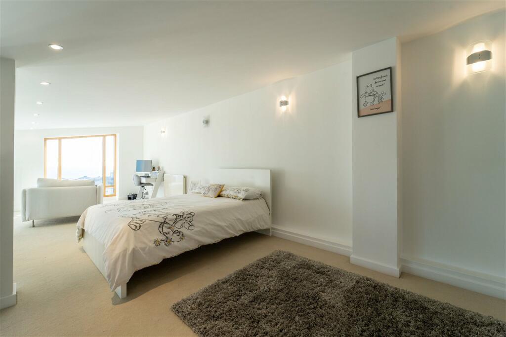 Additional image 18 of Richmond Gate, Richmond Hill Drive, Bournemouth, BH2 6LT